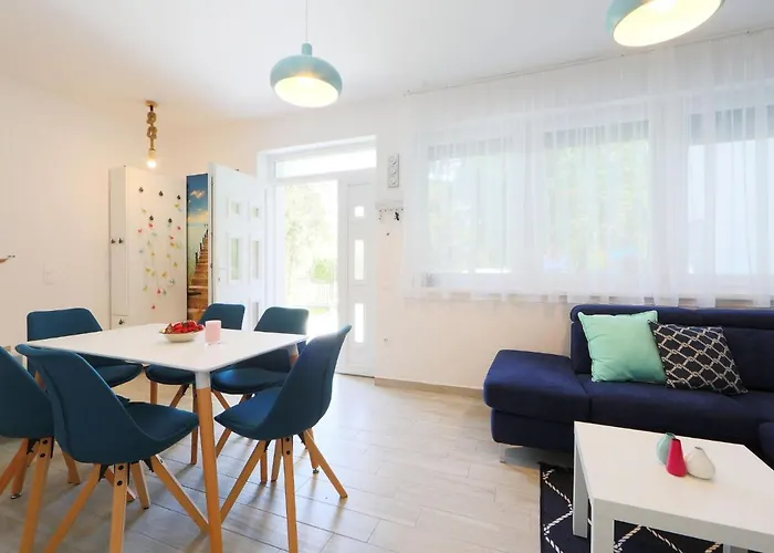 Dom wakacyjny Pixie By Interhome Balatonoszod